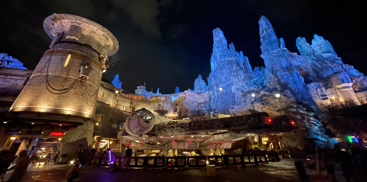 Star Wars: Galaxy's Edge Millennium Falcon ride